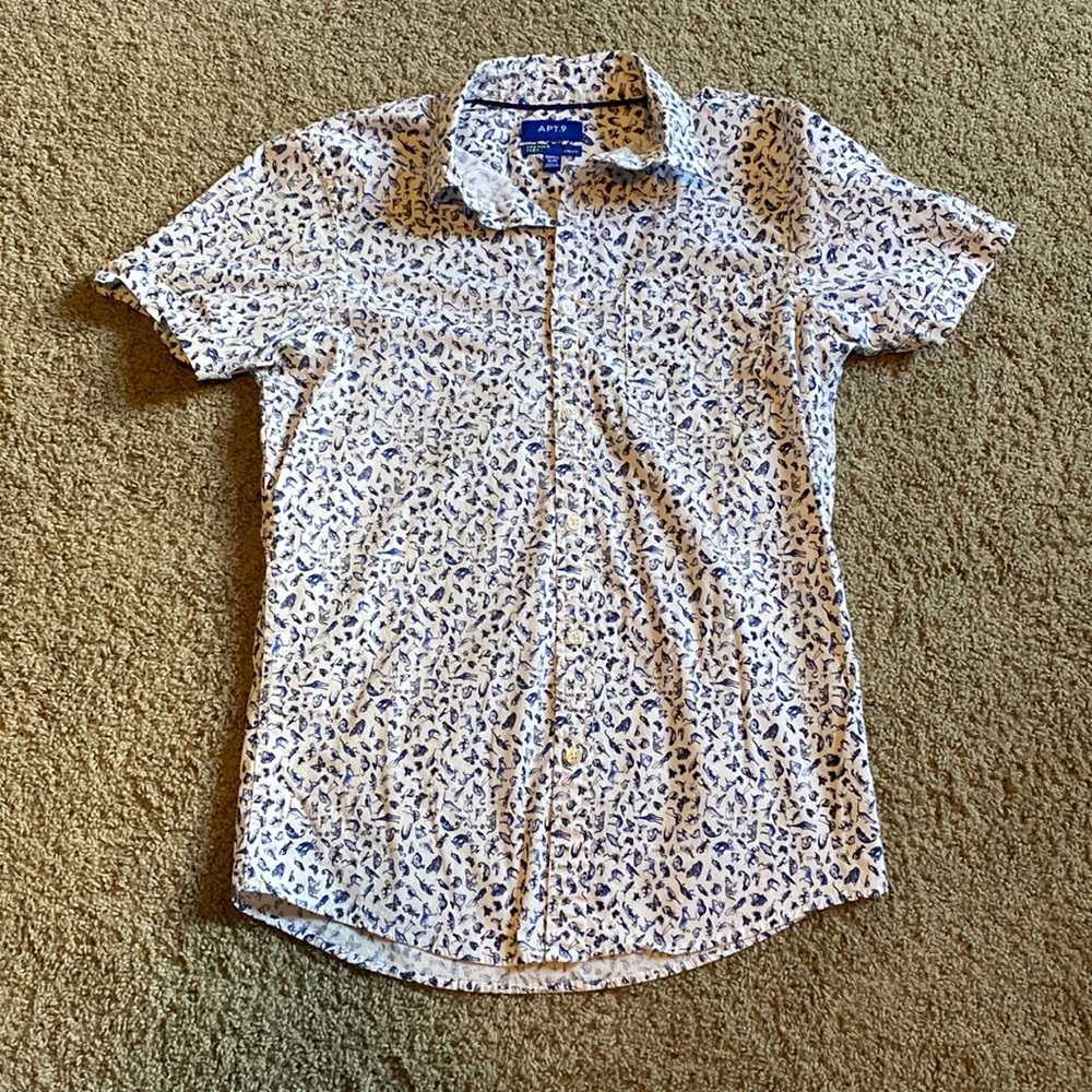 Men’s Apt. 9 Slim Fit Short Sleeve Dress Shirt - Size Small - Animal Print